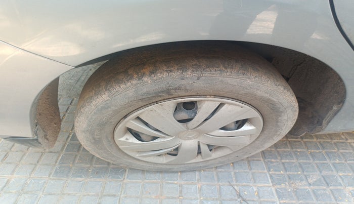 2018 Honda Amaze 1.2L I-VTEC S, Petrol, Manual, 1,16,400 km, tyre