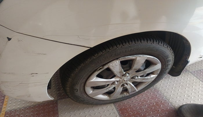 2013 Hyundai Eon MAGNA +, Petrol, Manual, 72,048 km, tyre