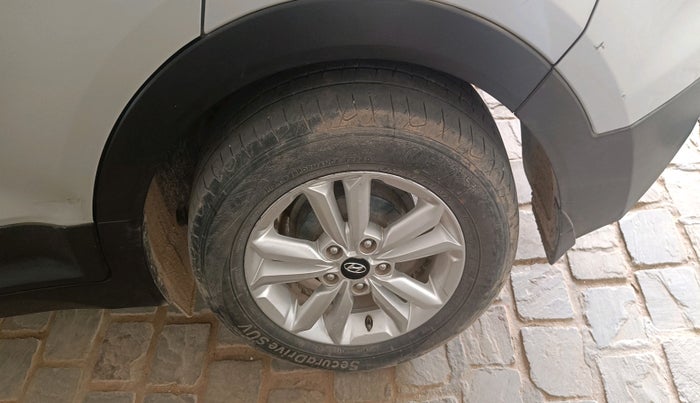 2015 Hyundai Creta SX 1.6 DIESEL, Diesel, Manual, 1,67,103 km, tyre