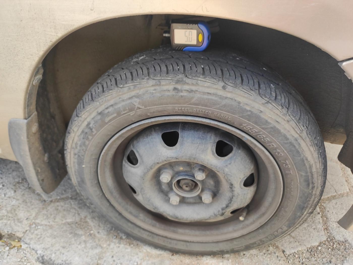 2011 Maruti Zen Estilo VXI, Petrol, Manual, 95,819 km, tyre