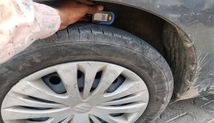 2013 Maruti Ertiga VDI, Diesel, Manual, 1,43,934 km, tyre