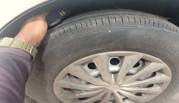 2011 Maruti Swift Dzire LXI, Petrol, Manual, 89,148 km, tyre