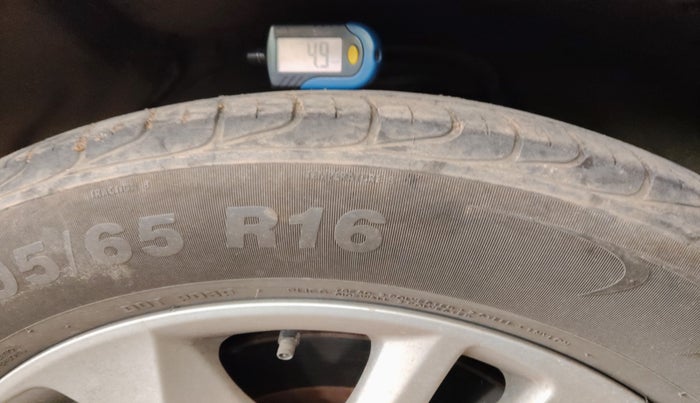 2018 Toyota Innova Crysta 2.7 VX 7 STR, Petrol, Manual, 28,604 km, tyre