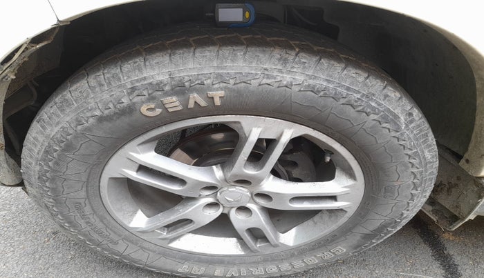 2016 Mahindra Scorpio S10, Diesel, Manual, 97,906 km, tyre