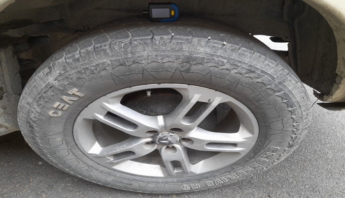 2016 Mahindra Scorpio S10, Diesel, Manual, 97,906 km, tyre