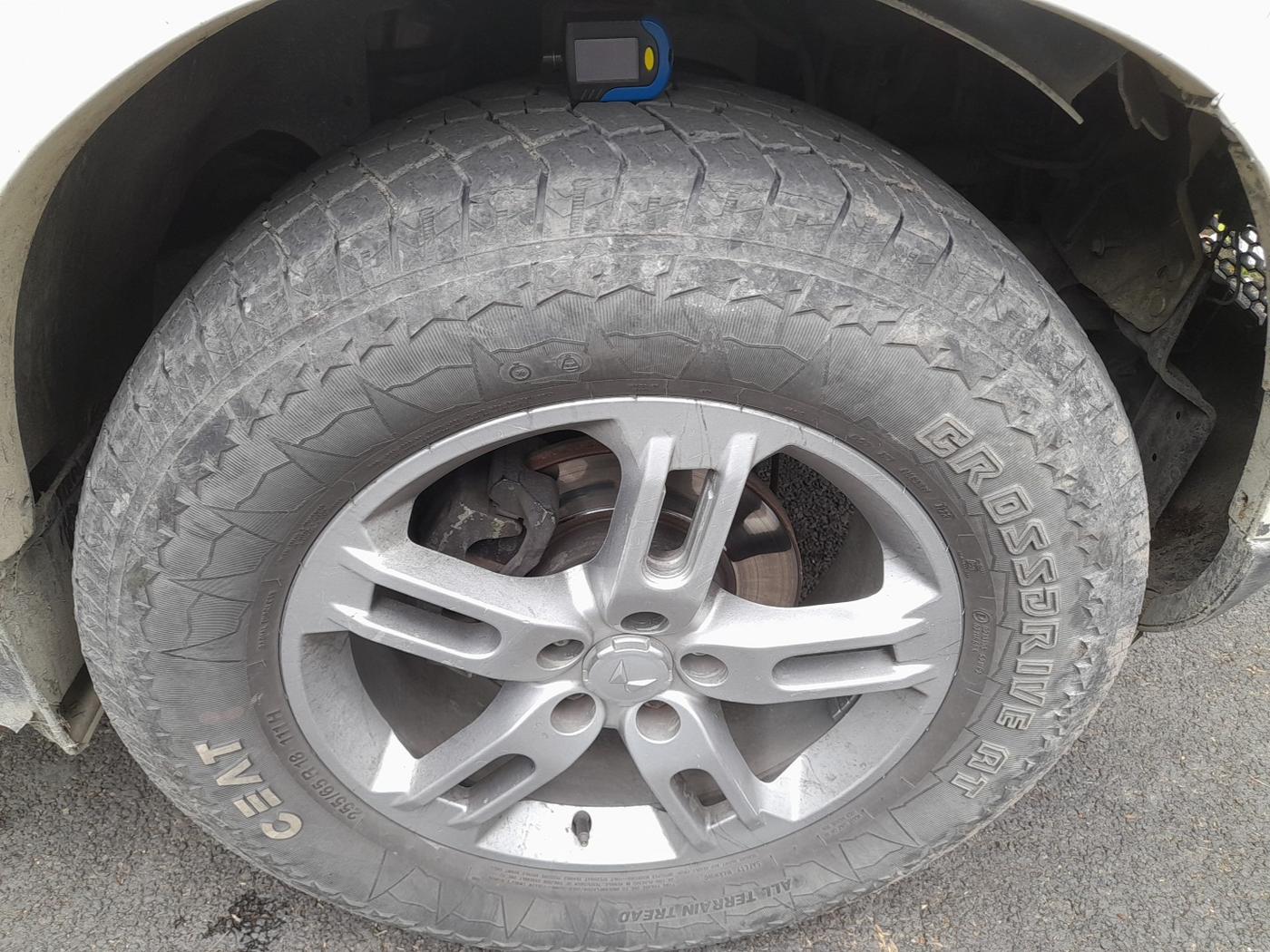 2016 Mahindra Scorpio S10, Diesel, Manual, 97,906 km, tyre