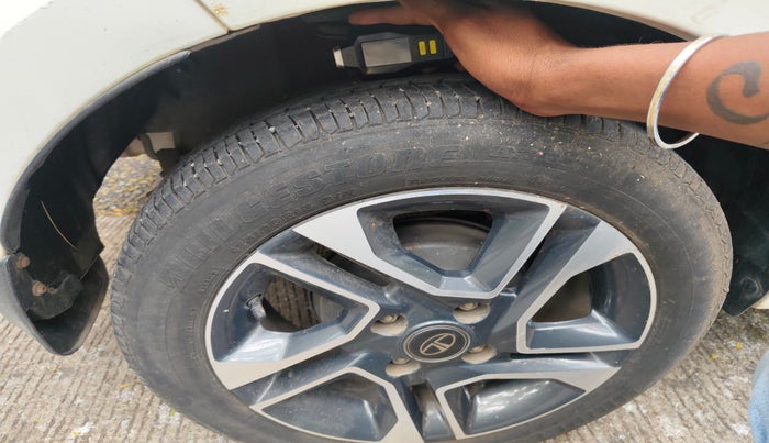 2018 Tata TIGOR XZA PETROL, Petrol, Automatic, 22,398 km, tyre