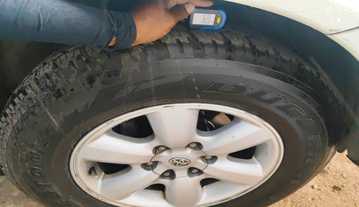 2011 Toyota Fortuner 3.0 4X4 MT, Diesel, Manual, 2,45,000 km, tyre