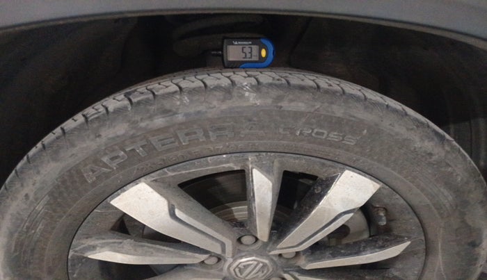 2020 MG HECTOR SHARP HYBRID 1.5 PETROL, Petrol, Manual, 74,821 km, tyre