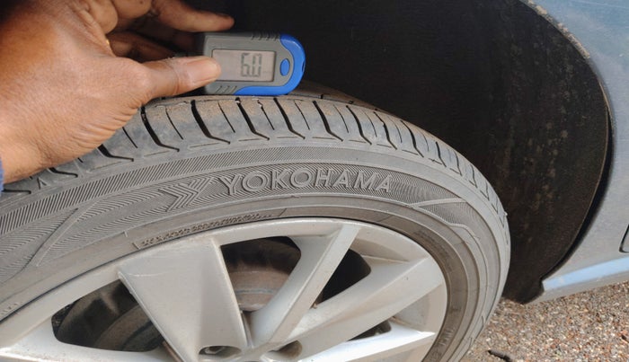 2016 Volkswagen Ameo HIGHLINE1.2L, Petrol, Manual, 95,905 km, tyre