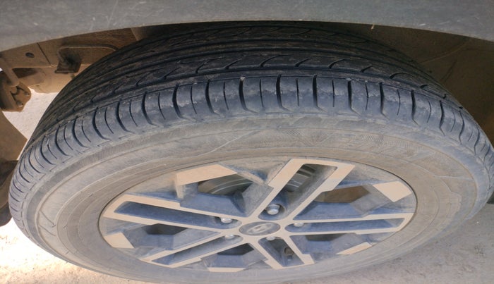 2024 Hyundai VENUE SX 1.2 PETROL, Petrol, Manual, 24,072 km, tyre