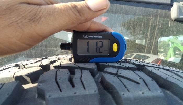 2021 Mahindra Thar LX PETROL HT 4WD AT, Petrol, Automatic, 62,633 km, tyre
