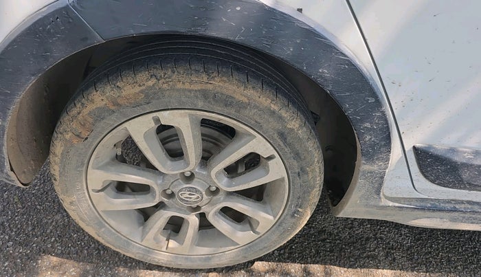 2018 Hyundai i20 Active 1.2 SX, Petrol, Manual, 70,556 km, tyre