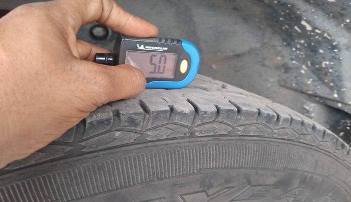 2019 Tata Harrier XZ 2.0L, Diesel, Manual, 1,61,463 km, tyre