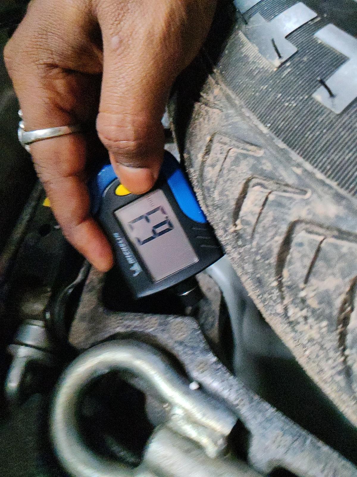 2022 Tata TIGOR XZ PLUS PETROL, Petrol, Manual, 93,000 km, tyre