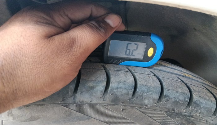 2022 Tata Tiago XT CNG, Petrol, Manual, 61,367 km, tyre
