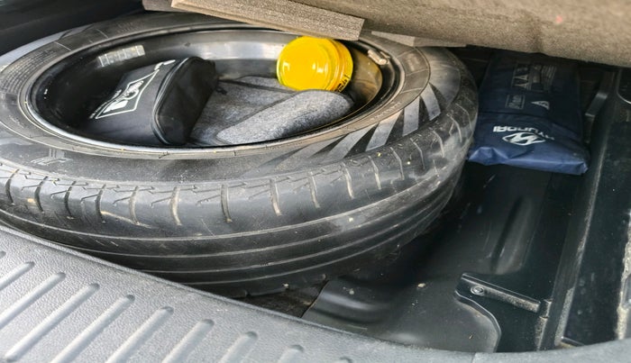 2021 Hyundai Creta SX (O) AT 1.5 DIESEL, Diesel, Automatic, 1,11,618 km, tyre