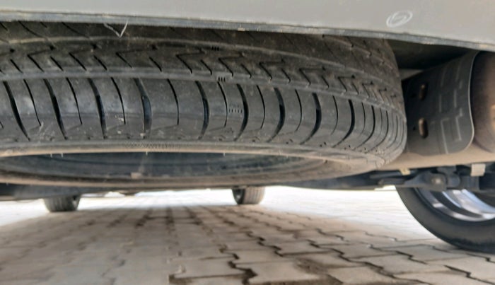 2021 Hyundai ALCAZAR PLATINUM(O) 6STR 1.5 AT, Diesel, Automatic, 61,196 km, tyre