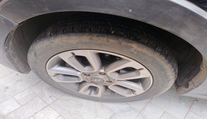 2015 Hyundai i20 Active 1.4 SX, Diesel, Manual, 1,05,639 km, tyre