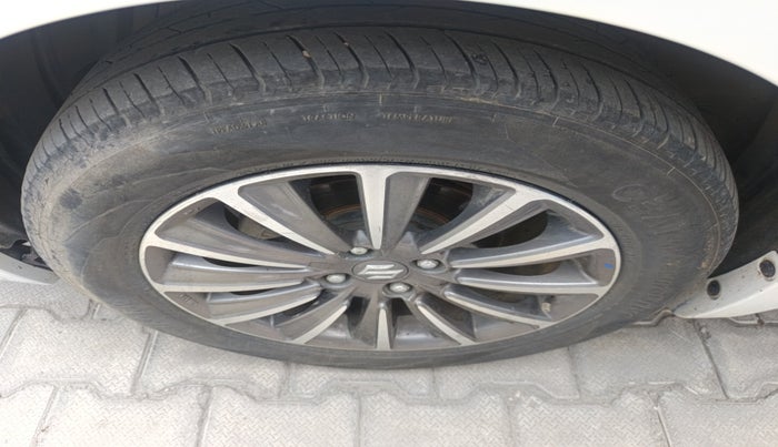 2019 Maruti Ciaz ALPHA DIESEL 1.5, Diesel, Manual, 1,59,670 km, tyre