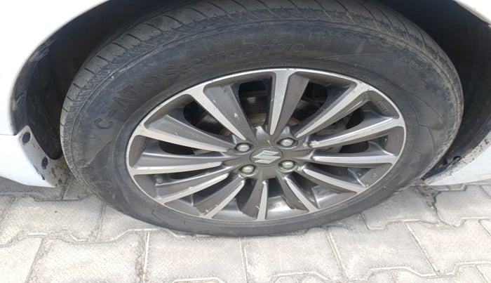 2019 Maruti Ciaz ALPHA DIESEL 1.5, Diesel, Manual, 1,59,670 km, tyre