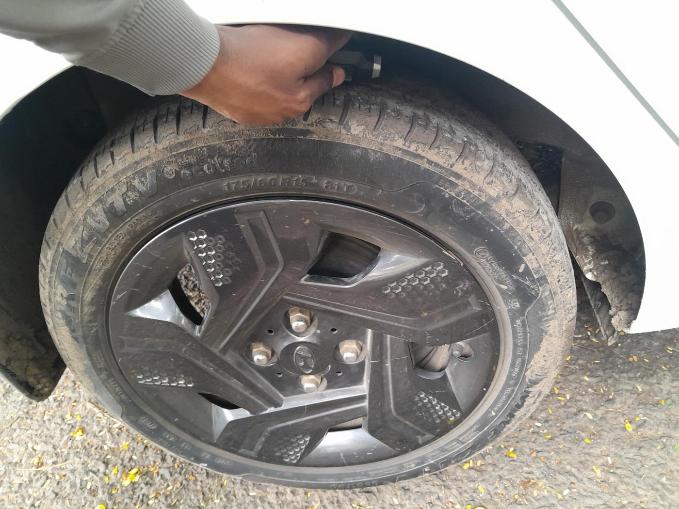 2022 Hyundai GRAND I10 NIOS MAGNA CORPORATE EDITION 1.2 KAPPA VTVT, Petrol, Manual, 48,000 km, tyre
