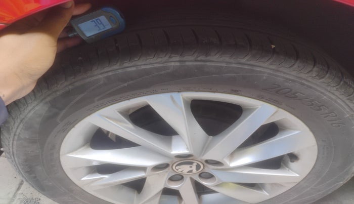 2022 Skoda SLAVIA AMBITION 1.0L TSI AT, Petrol, Automatic, 13,525 km, tyre