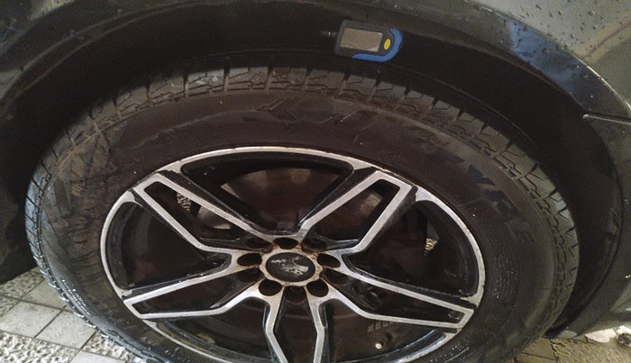 2010 Skoda Laura AMBITION 2.0 TDI CR MT, Diesel, Manual, 1,16,584 km, tyre