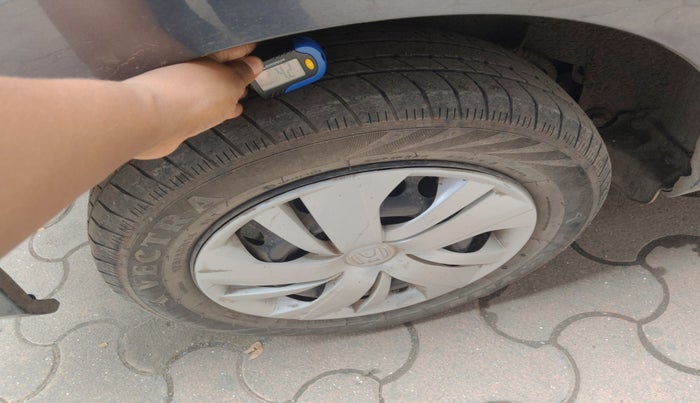 2022 Honda Amaze 1.2L I-VTEC S, Petrol, Manual, 22,515 km, tyre