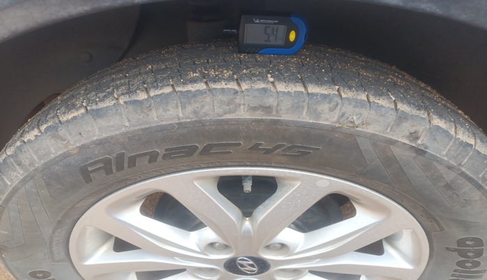 2019 Hyundai Creta SX 1.6 DIESEL, Diesel, Manual, 74,017 km, tyre
