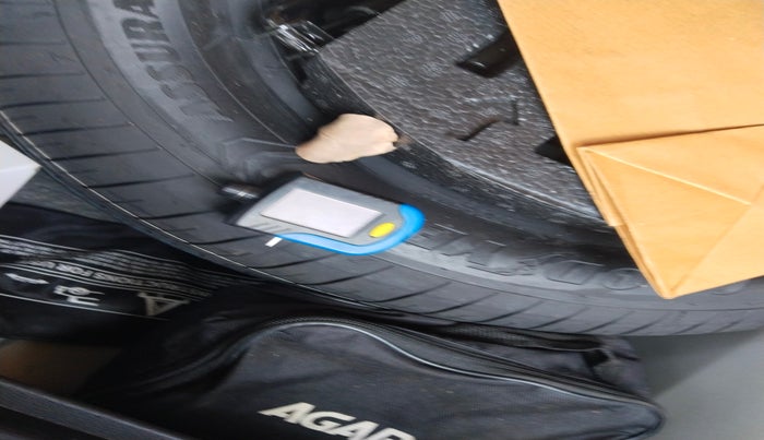 2024 Skoda SLAVIA AMBITION 1.0L TSI AT, Petrol, Automatic, 11,128 km, tyre