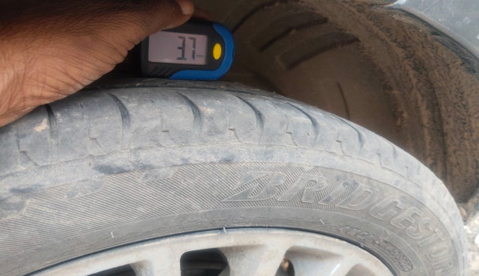 2015 Tata Zest XT 90PS DIESEL, Diesel, Manual, 1,67,000 km, tyre