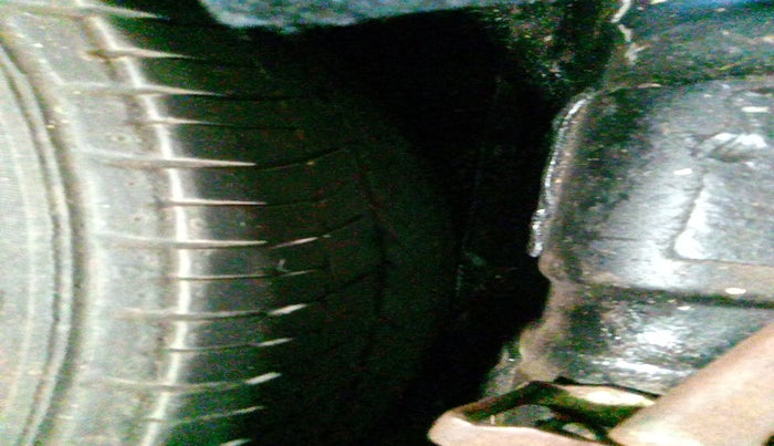 2010 Tata Indigo CS LX TDI, Diesel, Manual, 1,71,356 km, tyre