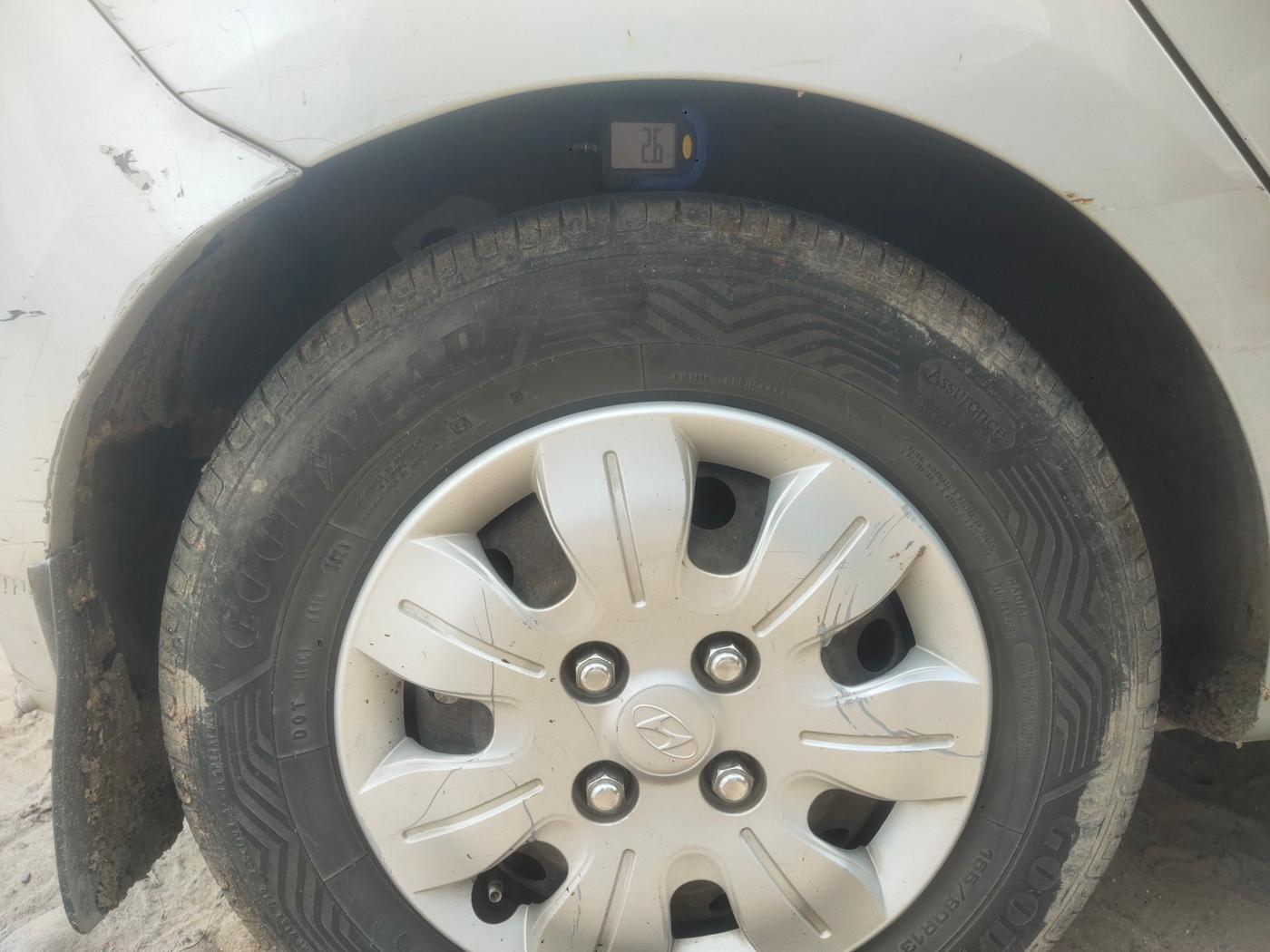 2010 Hyundai i10 MAGNA 1.2 AT, Petrol, Automatic, 85,099 km, tyre