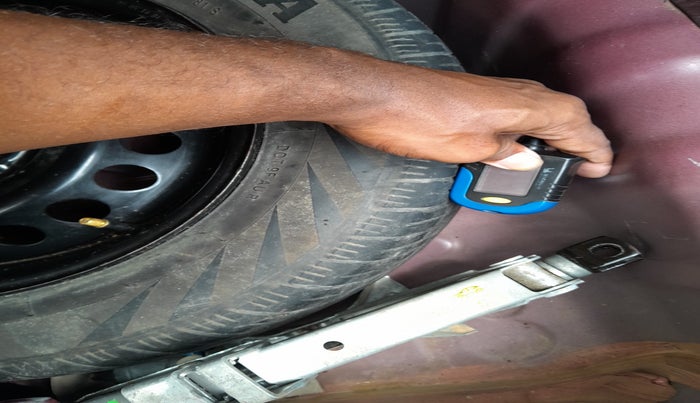 2014 Hyundai Grand i10 ASTA AT 1.2 KAPPA VTVT, Petrol, Automatic, 54,500 km, tyre