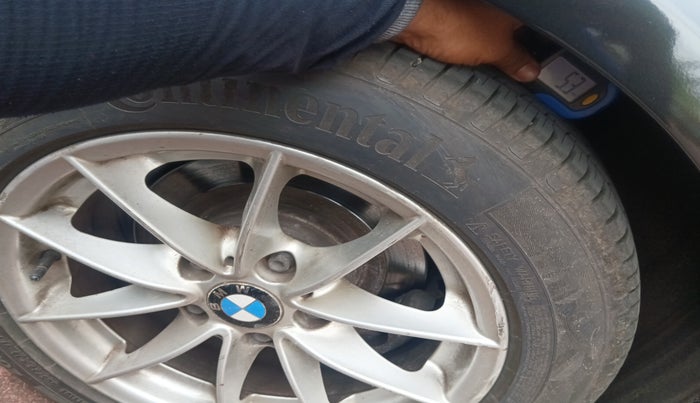 2010 BMW 3 Series 320d, Diesel, Automatic, 55,180 km, tyre
