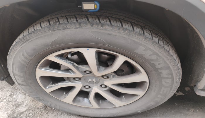 2023 Mahindra SCORPIO-N Z8 PETROL AT 7 STR, Petrol, Automatic, 14,742 km, tyre