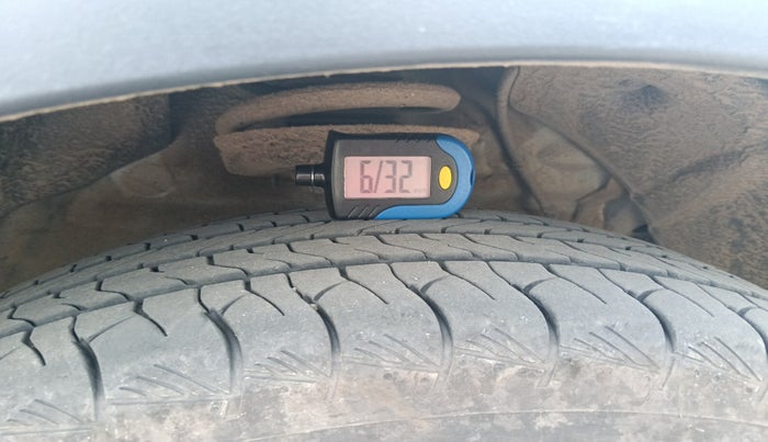 2024 Mahindra XUV400 EL 7.2 KW, Electric, Automatic, 13,550 km, tyre