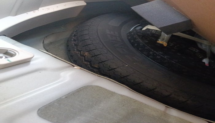 2024 Mahindra XUV400 EL 7.2 KW, Electric, Automatic, 13,550 km, tyre