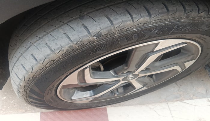 2019 Hyundai Creta SX AT 1.6 DIESEL, Diesel, Automatic, 89,760 km, tyre