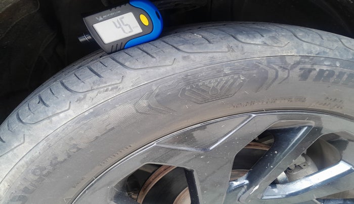 2023 Maruti FRONX DELTA PLUS 1.2L AGS, Petrol, Automatic, 14,824 km, tyre