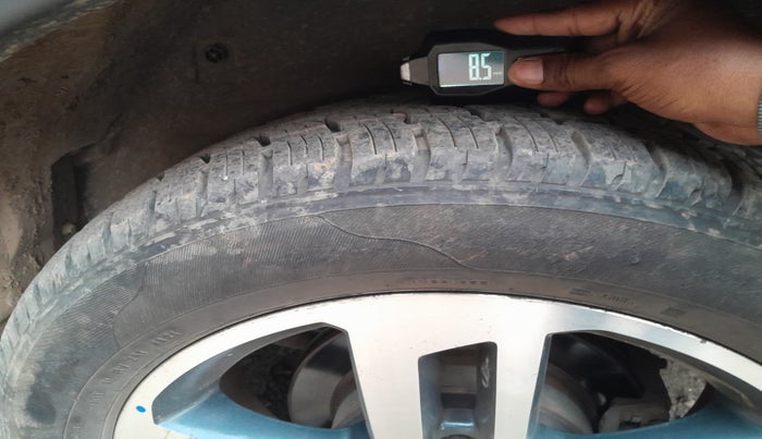 2018 Tata Hexa XT 4X2 7 STR, Diesel, Manual, 50,444 km, tyre