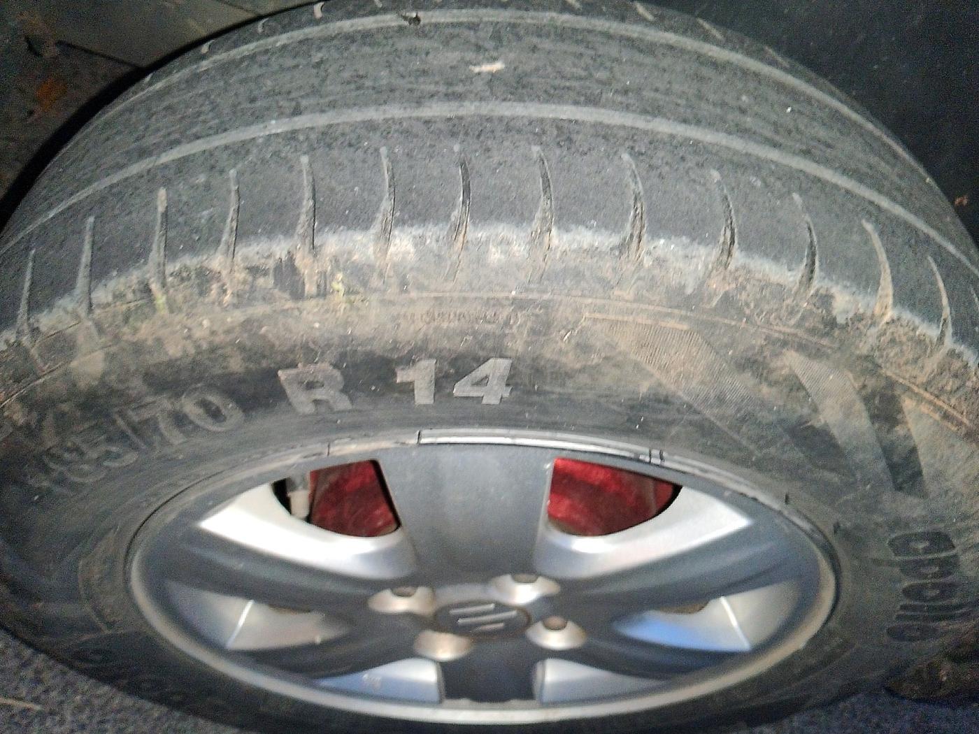 2008 Maruti Swift Dzire ZDI, Diesel, Manual, 1,12,376 km, tyre