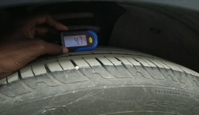 2019 Mahindra XUV500 W11(O), Diesel, Manual, 1,16,550 km, tyre