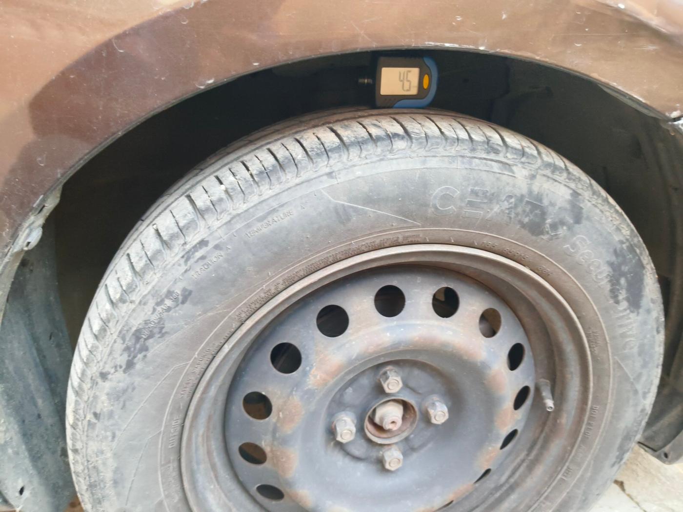 2014 Maruti Ciaz VDI, Diesel, Manual, 96,812 km, tyre