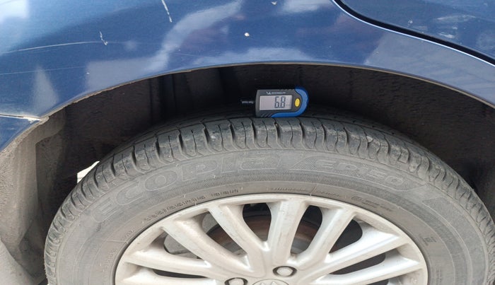 2025 Maruti Dzire ZXi AMT, Petrol, Automatic, 68,945 km, tyre