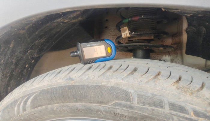 2024 Maruti XL6 ZETA CNG, Petrol, Manual, 36,105 km, tyre