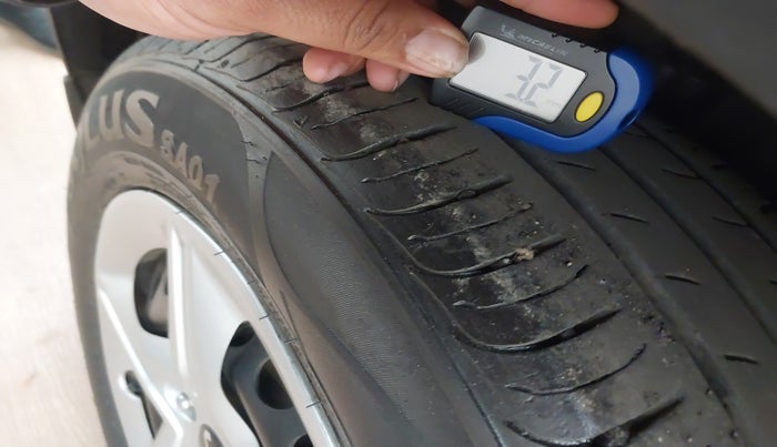 2023 KIA SELTOS  HTE 1.5 PETROL MT, Petrol, Manual, 47,654 km, tyre