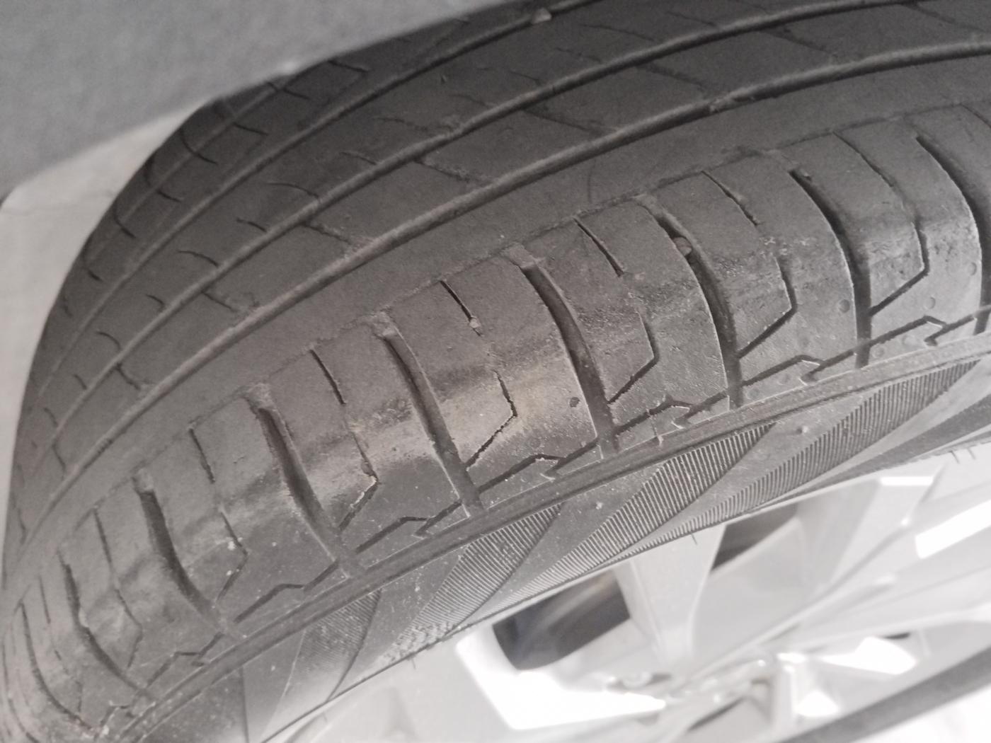 2023 Hyundai Creta SX EXECUTIVE 1.5 PETROL, Petrol, Manual, 43,074 km, tyre