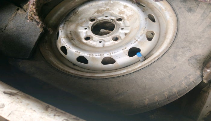 2011 Tata Indica Vista LS TDI, Diesel, Manual, 1,98,871 km, tyre